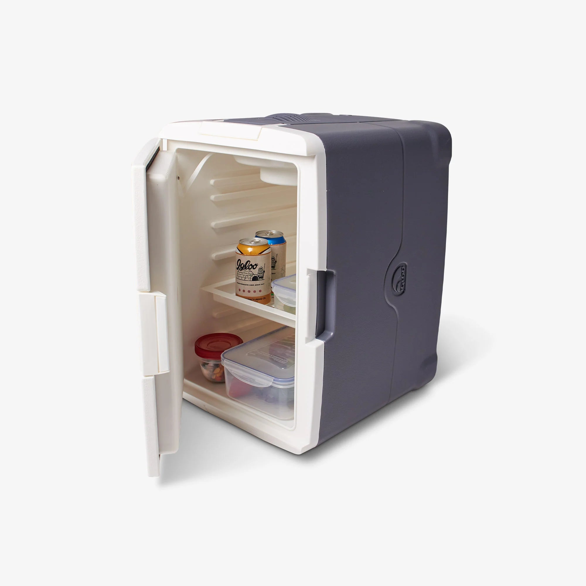 Igloo Outdoor Iceless Portable Electric 40 Qt Cooler - Image 4
