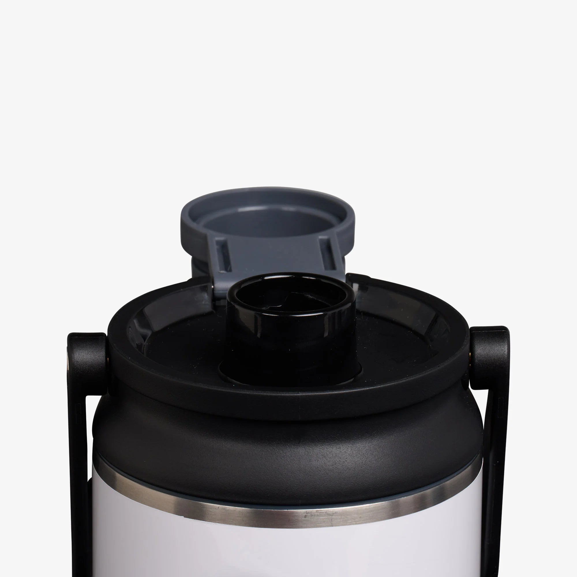 Igloo Coolers 36 Oz Twist n Chug Bottle - Image 10