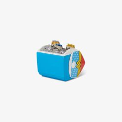 Alternative view of Igloo Coolers Wonder Woman Iconic Logo Playmate Pal 7 Qt Cooler