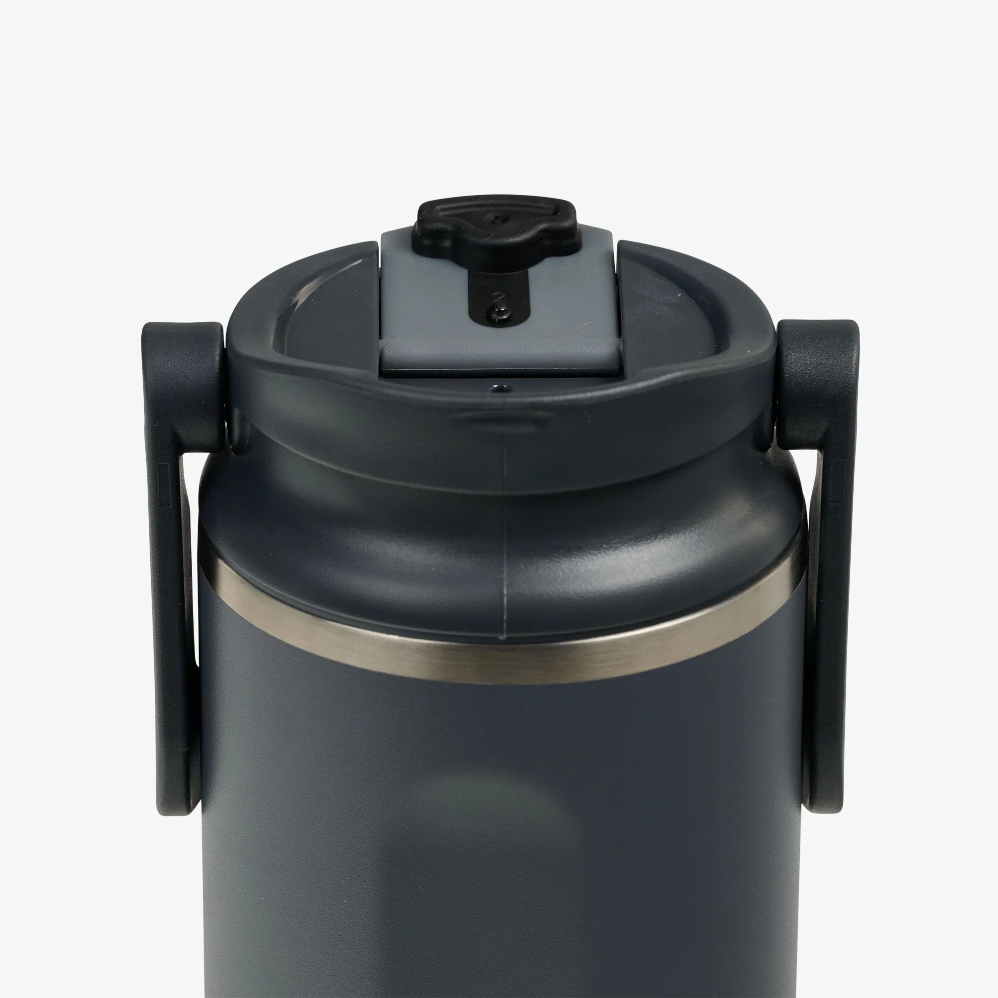 Igloo Outdoor 20 Oz Flip n Sip Tumbler - Image 10