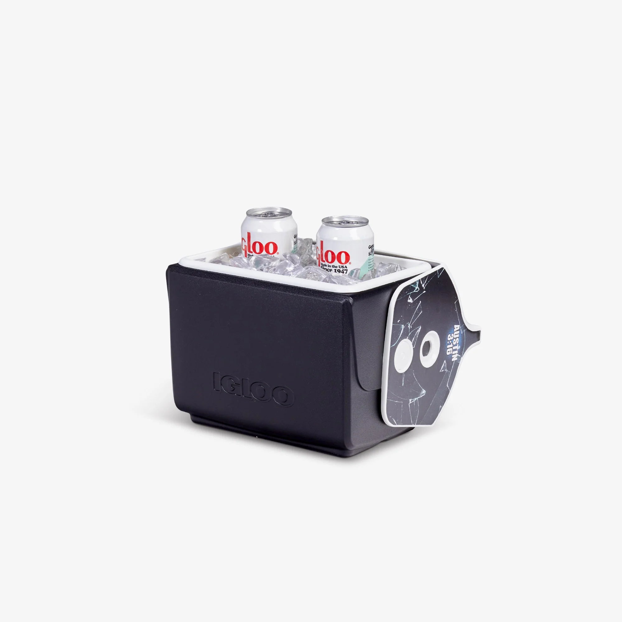 Igloo Coolers WWE Stone Cold Steve Austin Little Playmate 7 Qt Cooler - Image 3