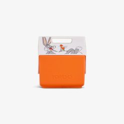 Igloo Outdoor Bugs Bunny Little Playmate 7 Qt Cooler